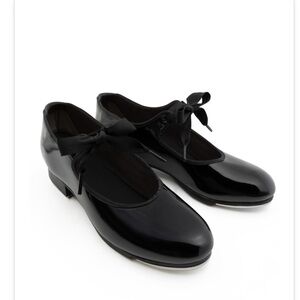 Capezio Girls Jr. Tyette Tap Shoe, Black Patent, 12 M US Little kids